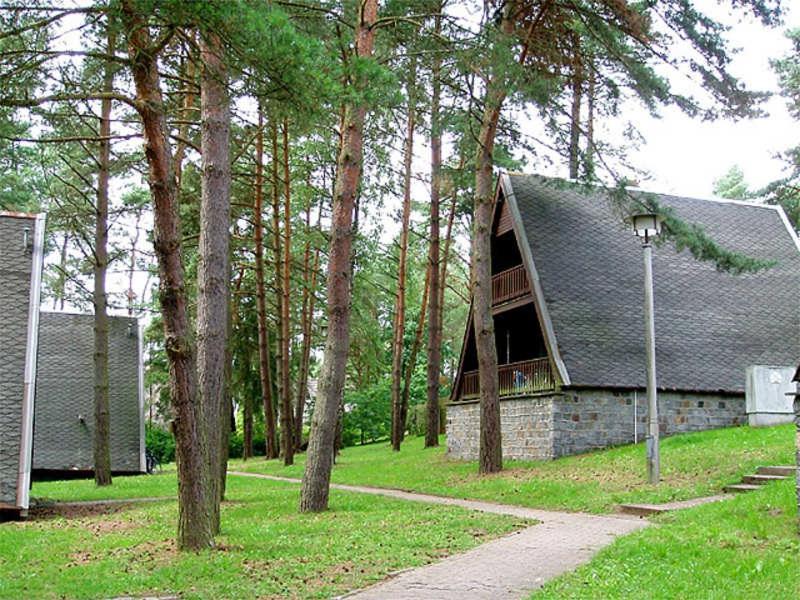 Finnhaussiedlung Am Garder See Lohmen  Exterior foto